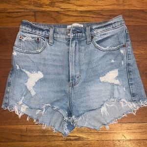 Abercrombie curve love high rise mom shorts